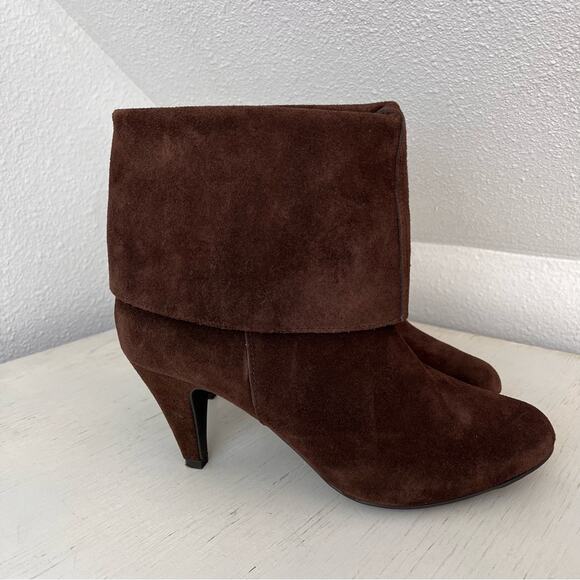 Steve Madden chocolate brown Jinnie suede heel booties size 8.5 - Picture 4 of 11